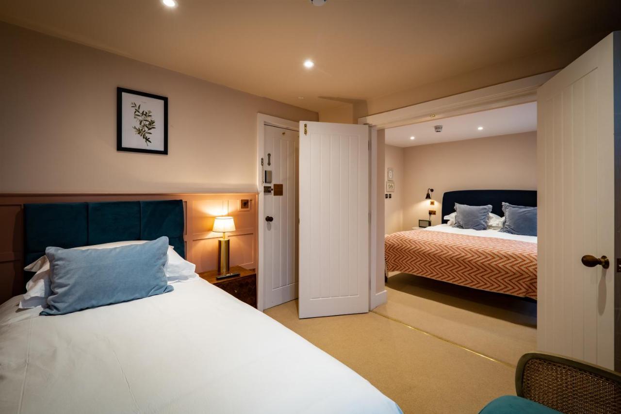 The White House Hotel Bowness-on-Windermere Exterior foto A room at The Swan Hotel